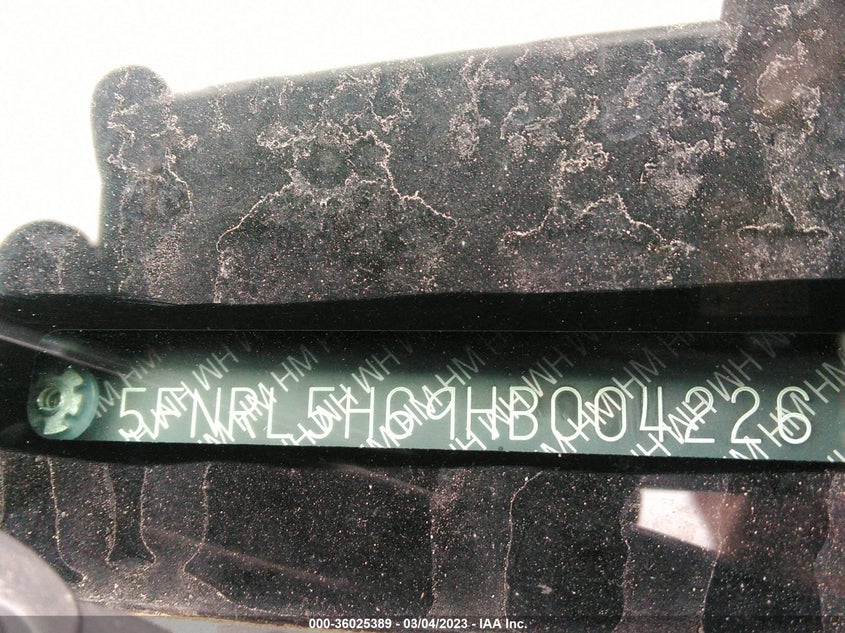 VIN 5FNRL5H69HB004226 2017 HONDA ODYSSEY EX-L