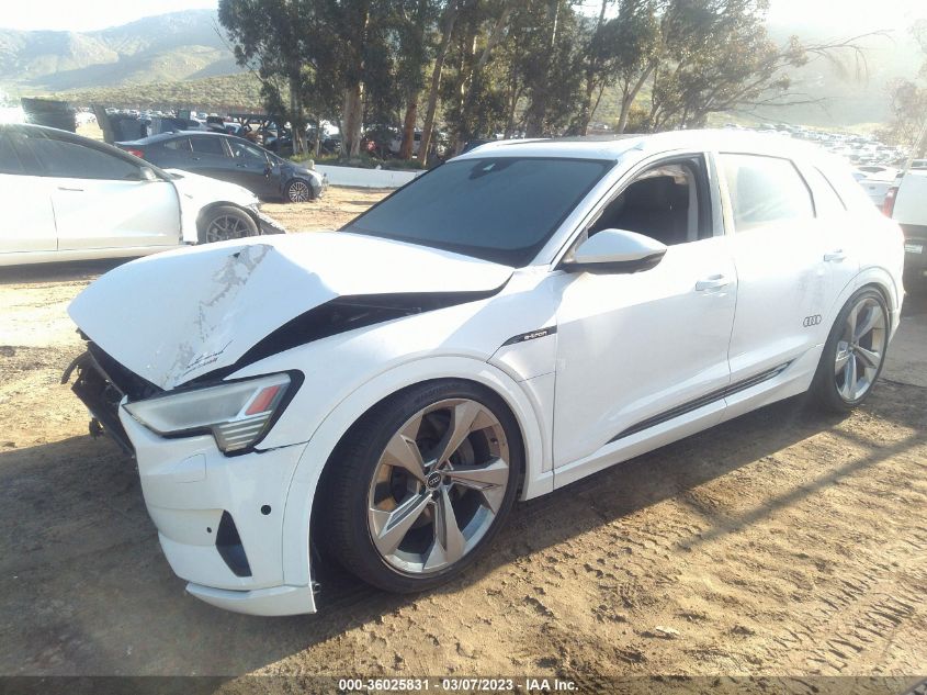 2019 AUDI E-TRON PREMIUM PLUS WA1LAAGE0KB024575