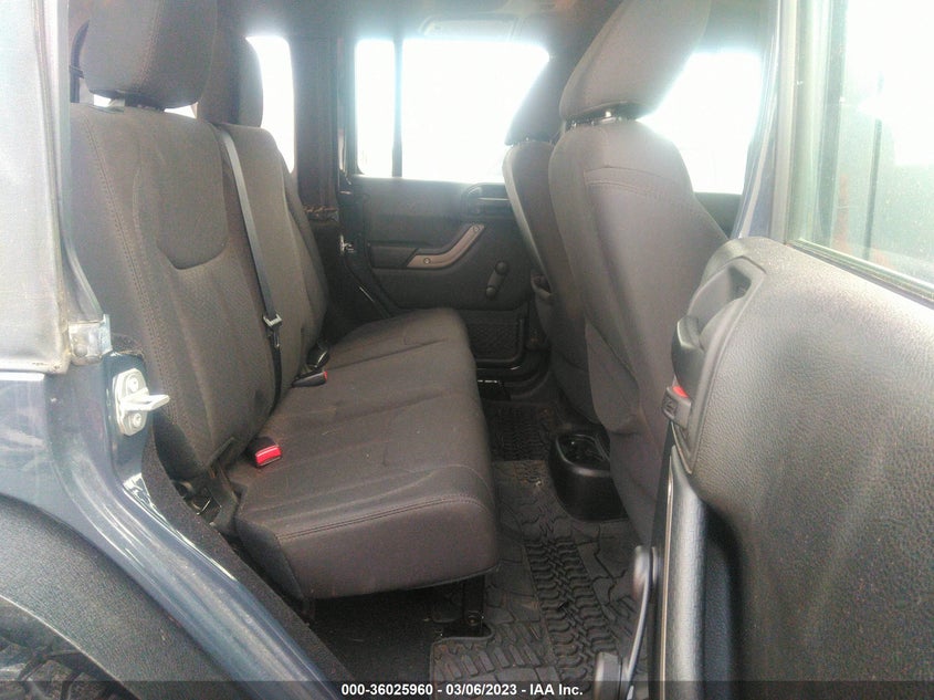 2016 JEEP WRANGLER UNLIMITED SPORT VIN: 1C4BJWDG1GL344381