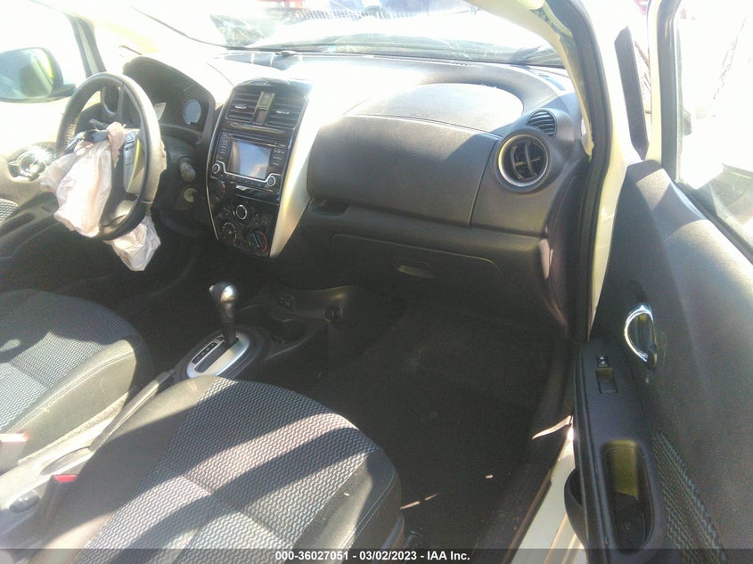 VIN 3N1CE2CP4JL355747 2018 NISSAN VERSA NOTE SV