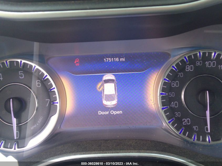 2015 CHRYSLER 200 C - 1C3CCCCB0FN672739