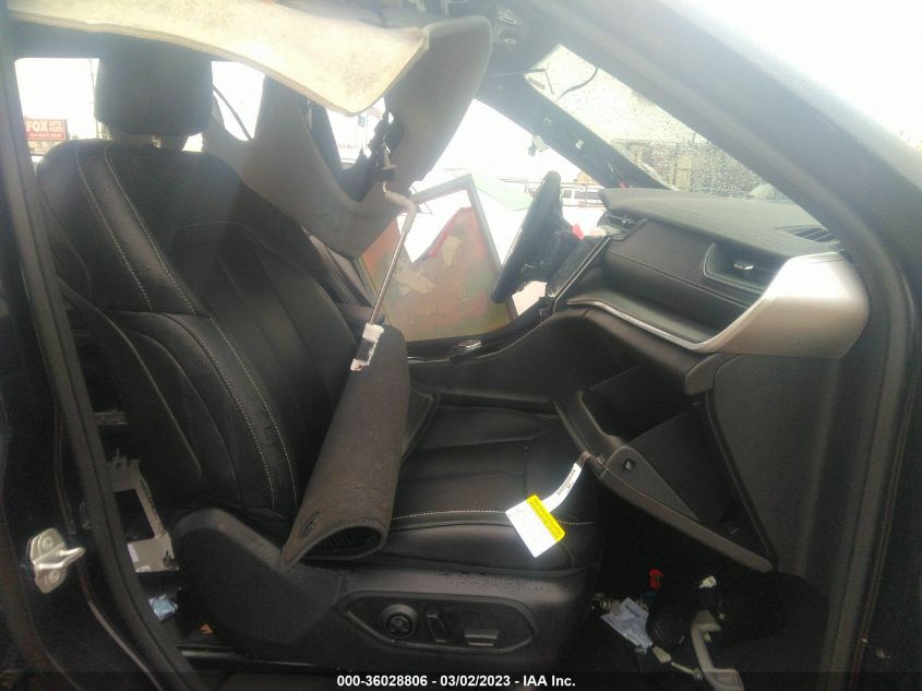 2023 JEEP GRAND CHEROKEE L LIMITED 1C4RJKBG2P8740025