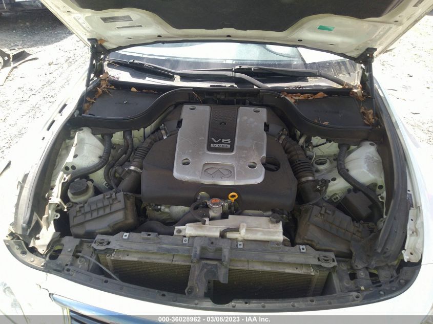 2015 INFINITI Q40 JN1CV6AP3FM503152