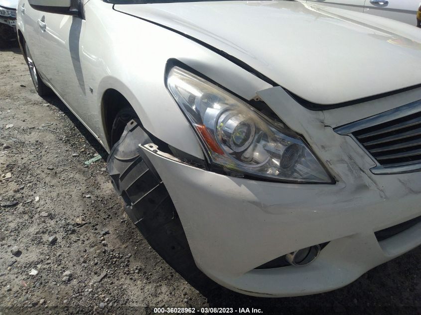 2015 INFINITI Q40 JN1CV6AP3FM503152