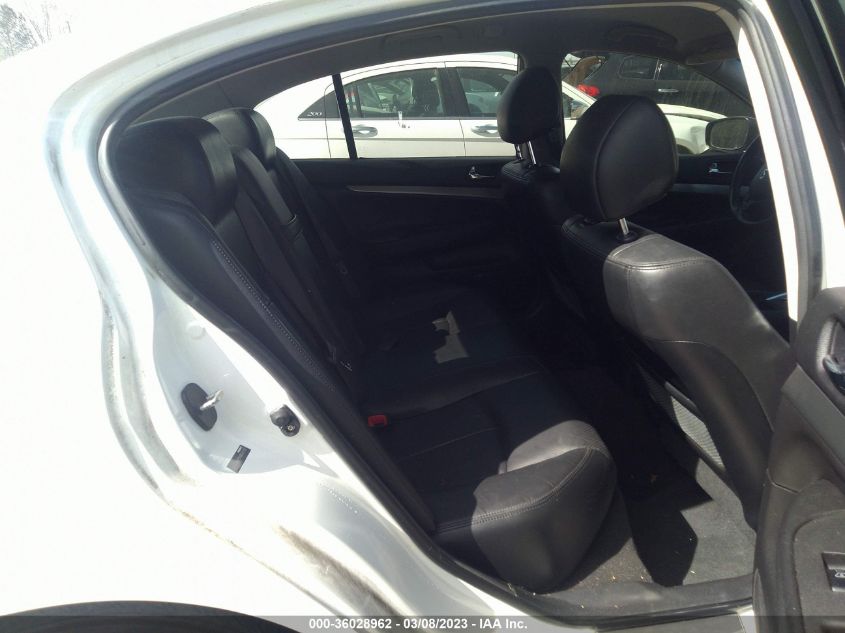 2015 INFINITI Q40 JN1CV6AP3FM503152