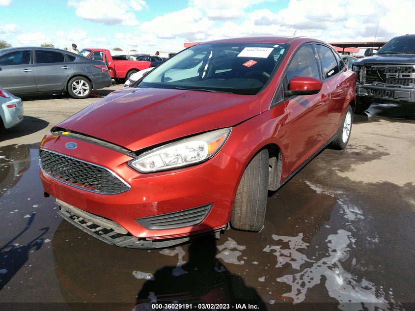 VIN 1FADP3F23JL278730 2018 FORD FOCUS SE