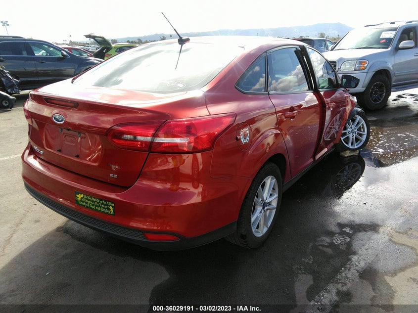 VIN 1FADP3F23JL278730 2018 FORD FOCUS SE