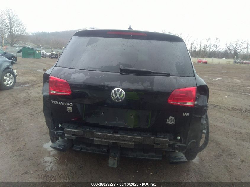 2013 VOLKSWAGEN TOUAREG LUX WVGEF9BP1DD005785