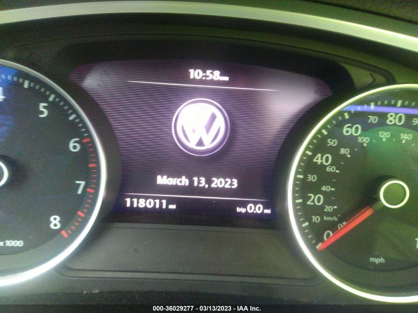 2013 VOLKSWAGEN TOUAREG LUX WVGEF9BP1DD005785