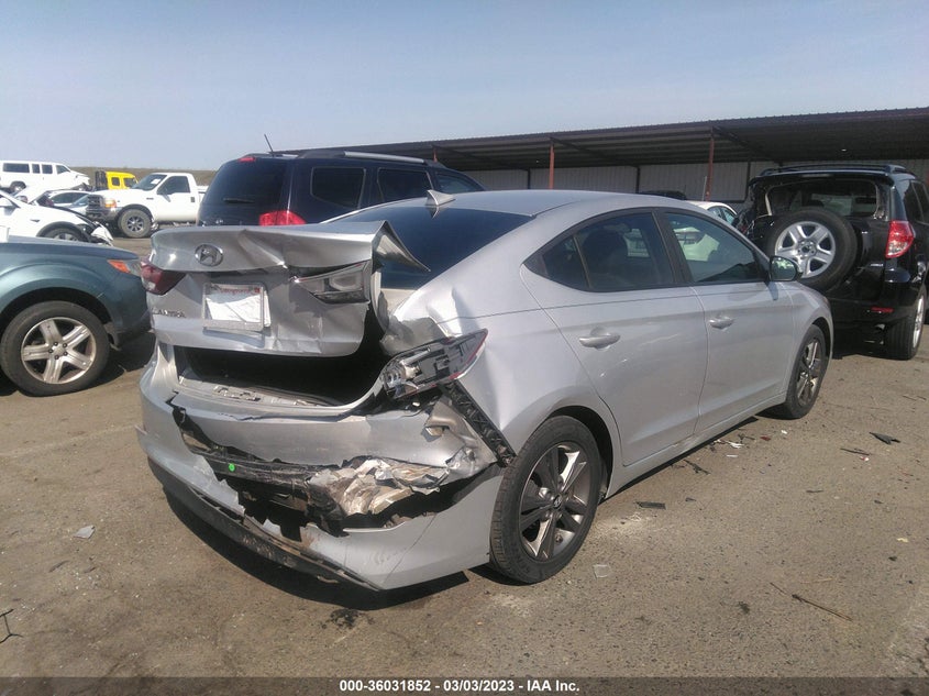 VIN 5NPD84LF1HH007801 2017 HYUNDAI ELANTRA SE