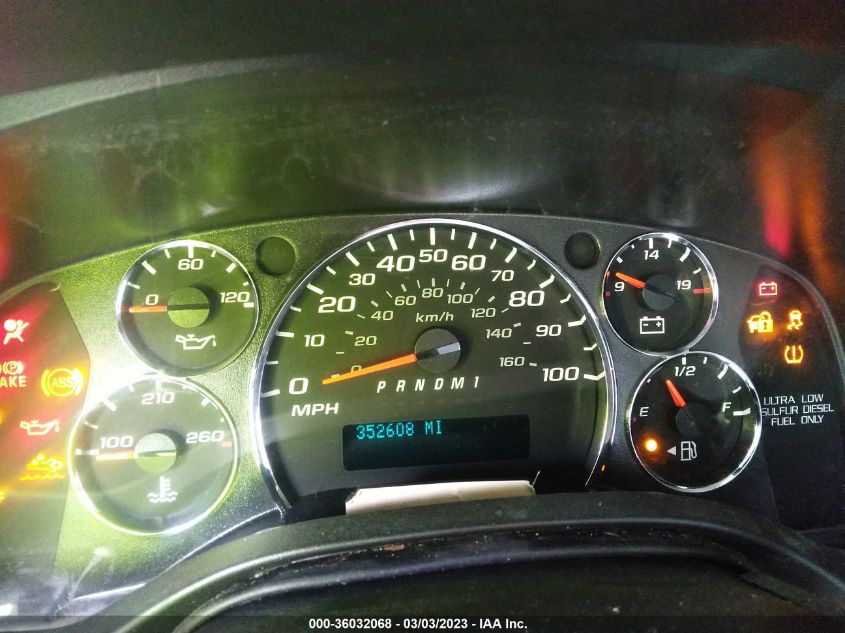 2013 CHEVROLET EXPRESS 3500 DIESEL 1GBZGUCL5D1102317
