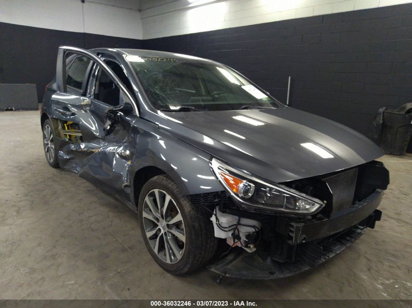 2018 HYUNDAI ELANTRA GT - KMHH35LE6JU078514