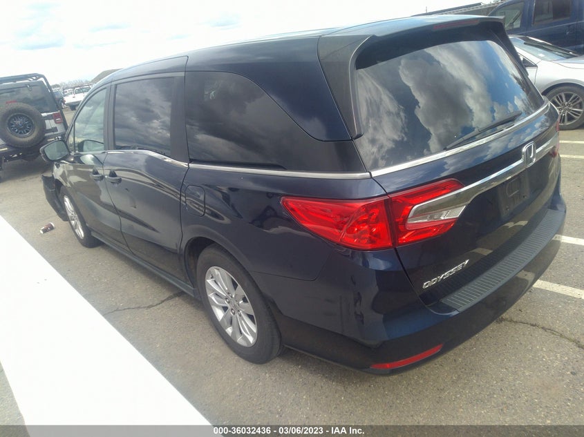 VIN 5FNRL6H28JB085745 2018 HONDA ODYSSEY LX