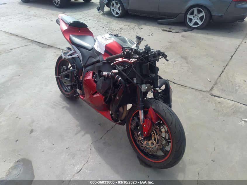 2009 HONDA CBR600 RR - JH2PC40089K202185