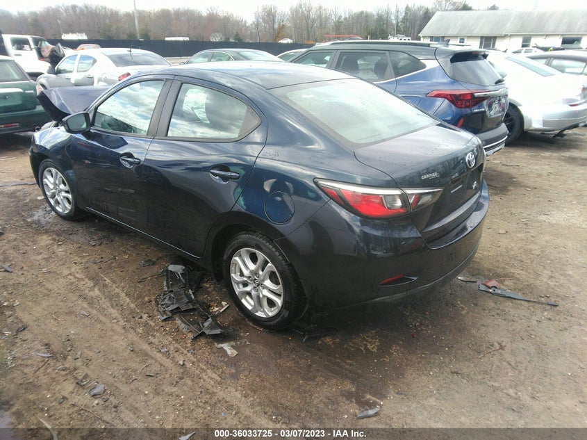 VIN 3MYDLBYV2HY171176 2017 TOYOTA YARIS IA