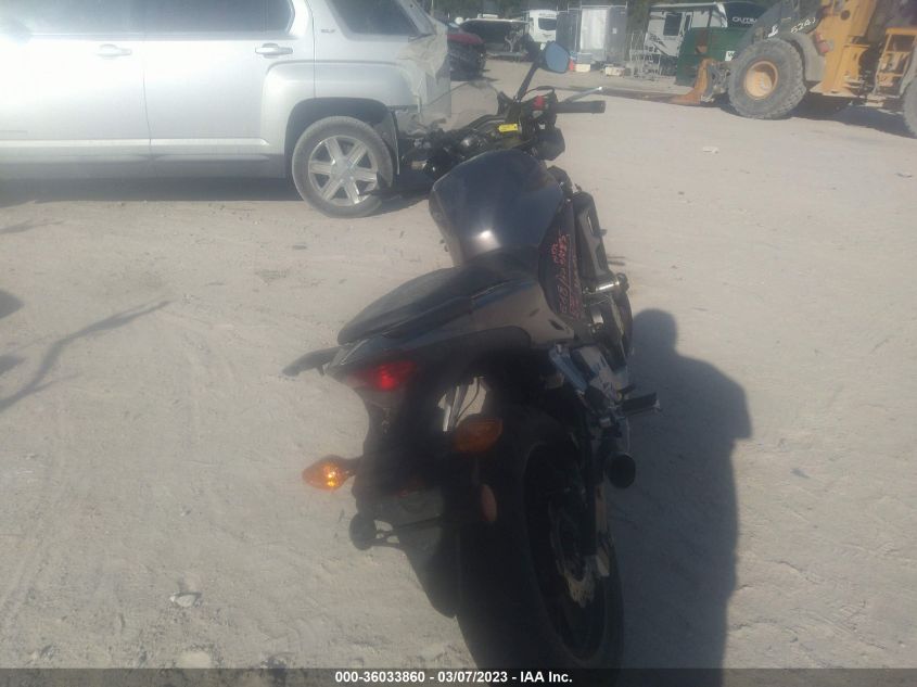 2015 HONDA CBR500 R - MLHPC446XF5201604