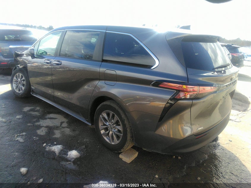 VIN 5TDYSKFC0MS005177 2021 TOYOTA SIENNA XLE