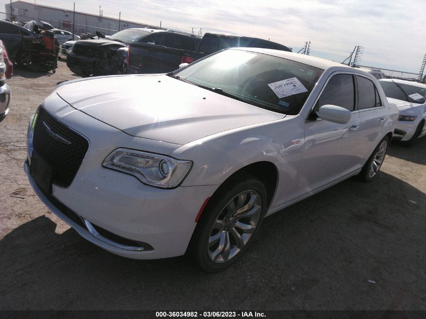 2017 CHRYSLER 300 LIMITED - 2C3CCAAG1HH577427
