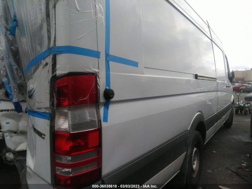 2014 MERCEDES-BENZ SPRINTER CARGO VANS WD3PE8DC5E5821991