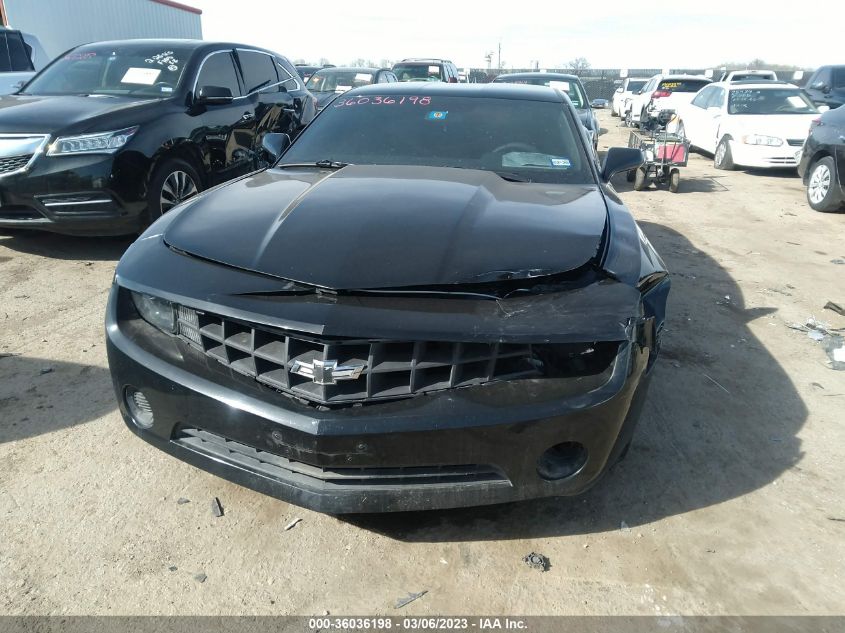 2013 CHEVROLET CAMARO LS - 2G1FA1E31D9204567