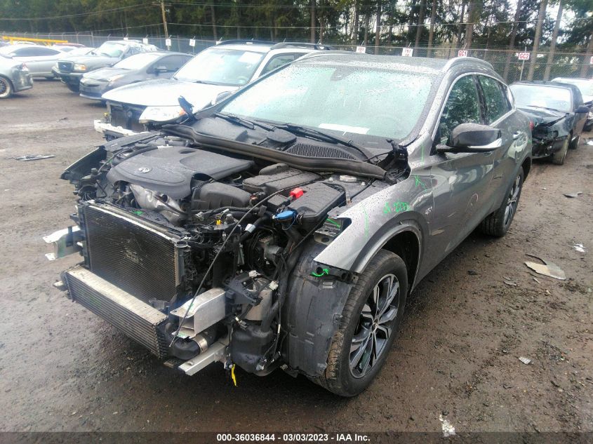 2017 INFINITI QX30 LUXURY - SJKCH5CR6HA023539