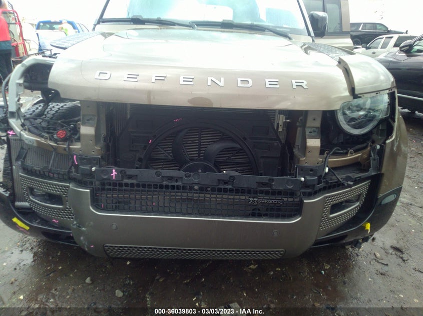 Auction sale of the 2022 LAND ROVER DEFENDER , vin: SALE37RU2N2062841, lot number: 36039803