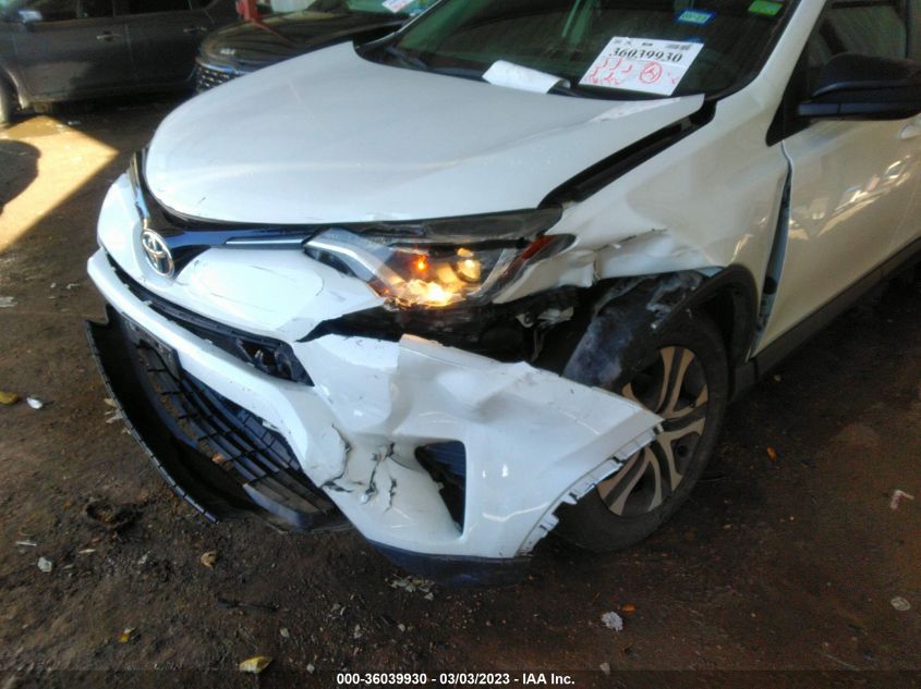 2016 TOYOTA RAV4 LE - JTMZFREV8GD091262