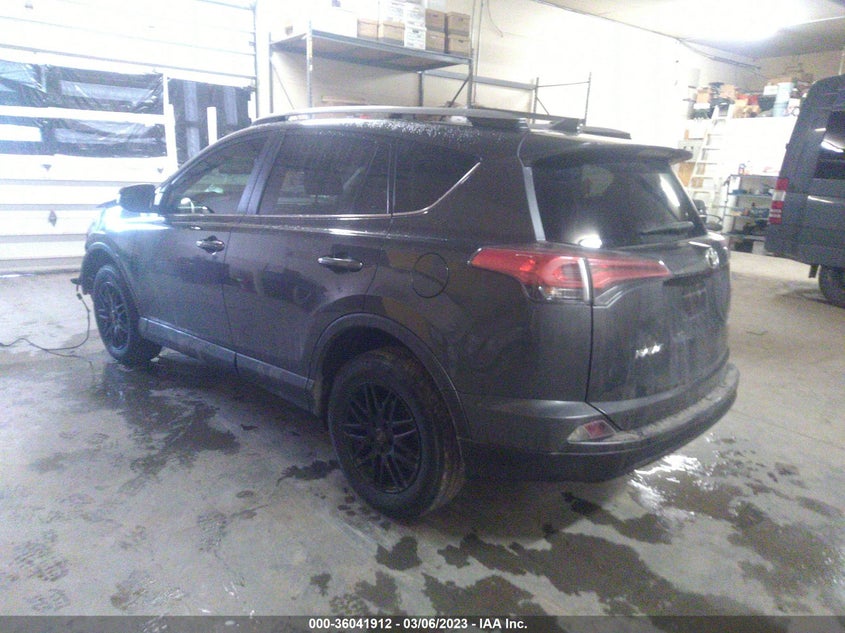 VIN 2T3BFREV9JW849508 2018 TOYOTA RAV4 LE