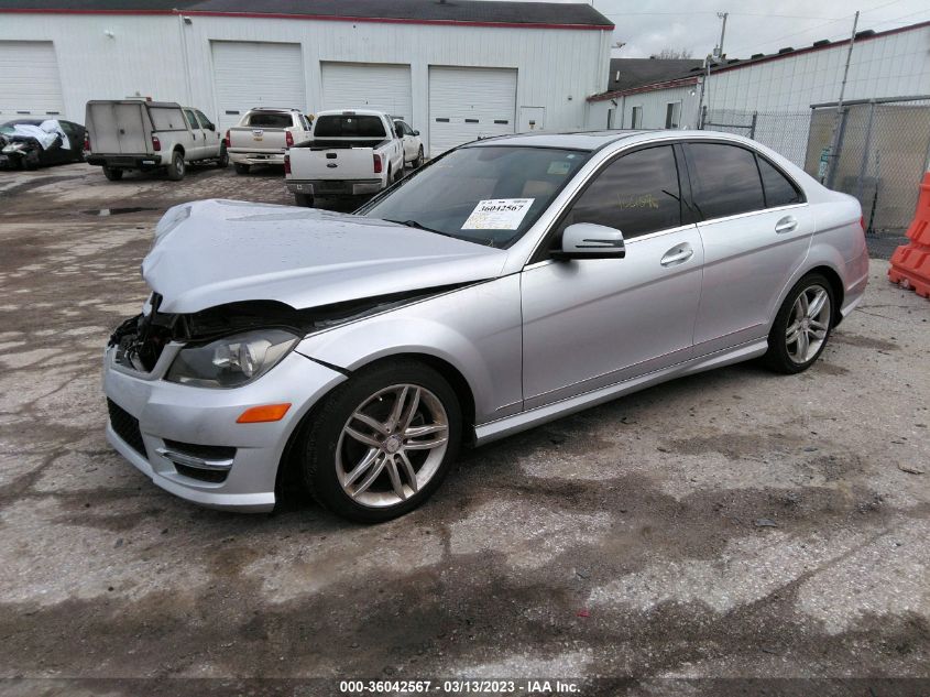 2013 MERCEDES-BENZ C-CLASS C 250 - WDDGF4HB4DR282581