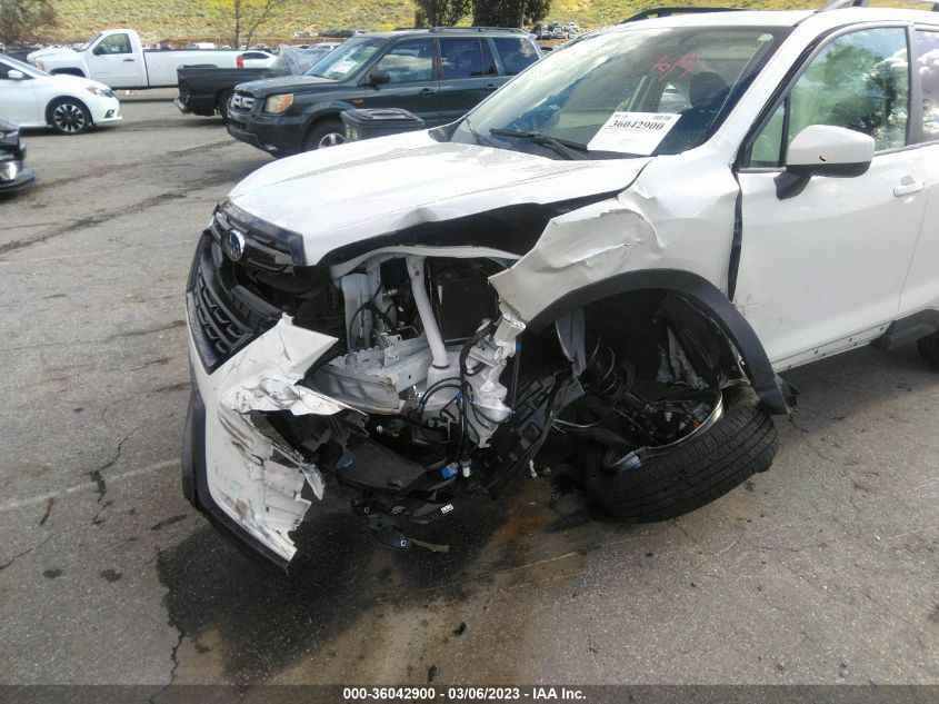 2022 SUBARU FORESTER PREMIUM - JF2SKAECXNH446968
