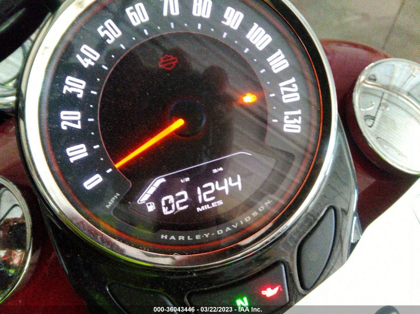 2020 HARLEY-DAVIDSON FLHCS 1HD1YBK12LB075658