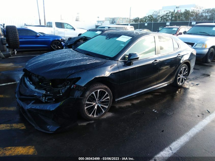 2018 TOYOTA CAMRY LE/SE/XLE/L - 4T1B11HK2JU584912