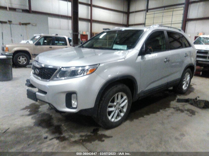 2014 KIA SORENTO LX - 5XYKTCA63EG530730