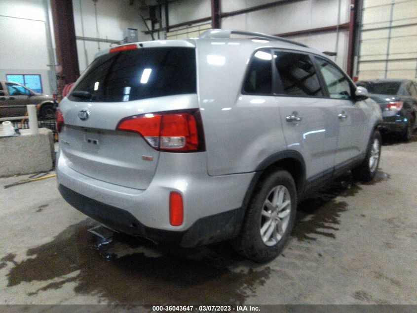 2014 KIA SORENTO LX - 5XYKTCA63EG530730