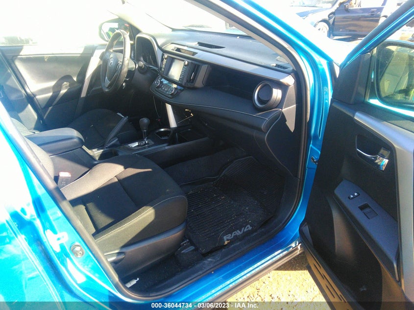 VIN JTMRFREV8JJ228564 2018 TOYOTA RAV4 XLE/ADVENTURE