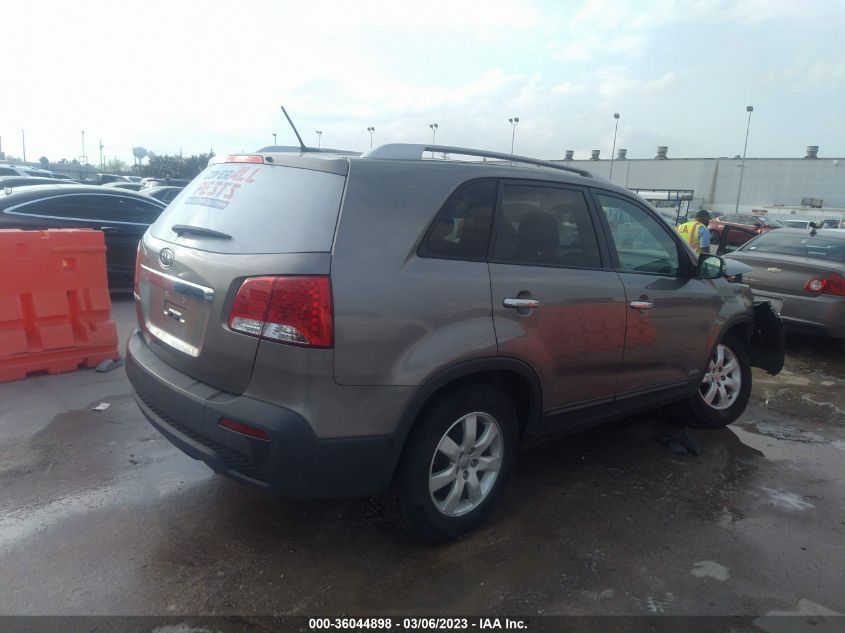 2013 KIA SORENTO LX - 5XYKTDA22DG367926