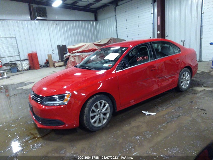 2013 VOLKSWAGEN JETTA SEDAN SE - 3VWDP7AJ5DM449185