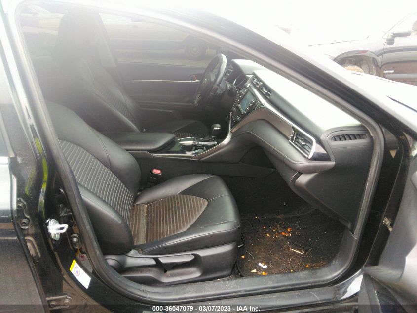 2018 TOYOTA CAMRY LE/SE/XLE/L - JTNB11HK4J3002380