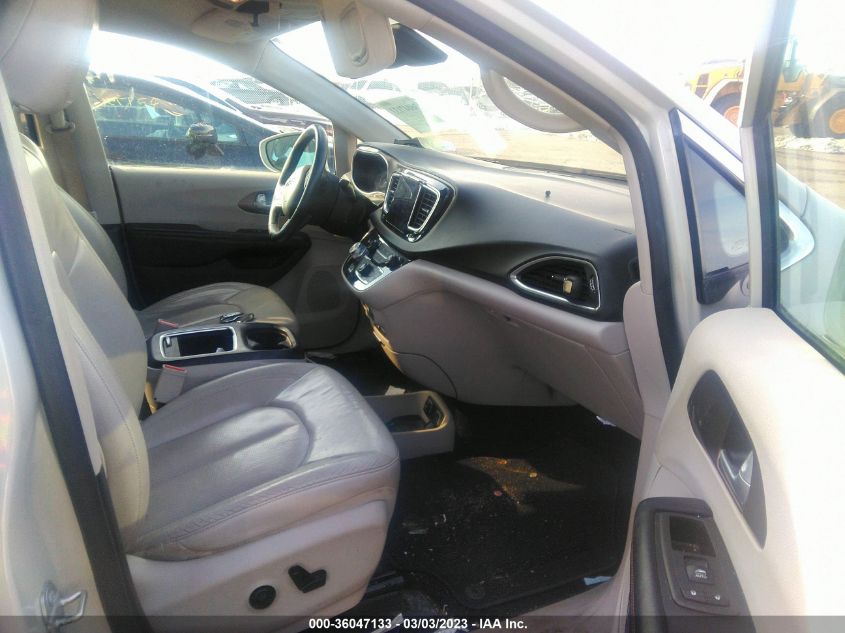 2017 CHRYSLER PACIFICA TOURING-L PLUS - 2C4RC1EG5HR572063