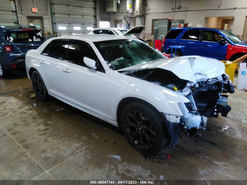 2C3CCAGG0HH631078 CHRYSLER 300 2017