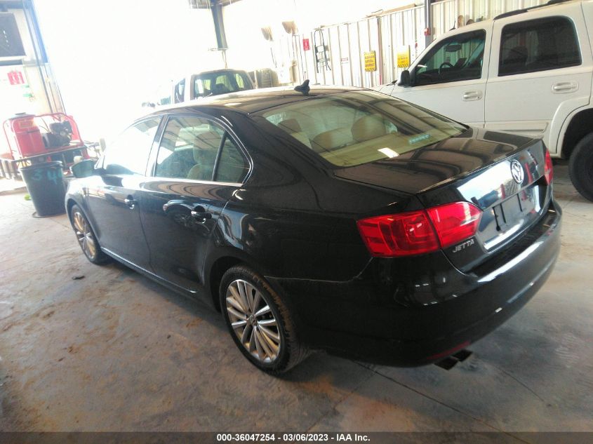 2013 VOLKSWAGEN JETTA SEDAN TDI W/PREMIUM/NAV - 3VWLL7AJ9DM382341