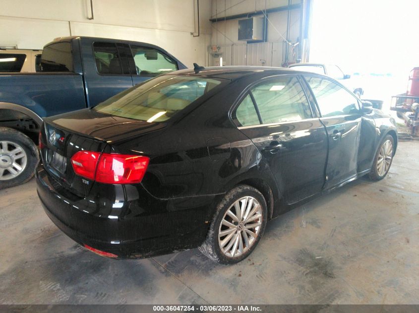 2013 VOLKSWAGEN JETTA SEDAN TDI W/PREMIUM/NAV - 3VWLL7AJ9DM382341