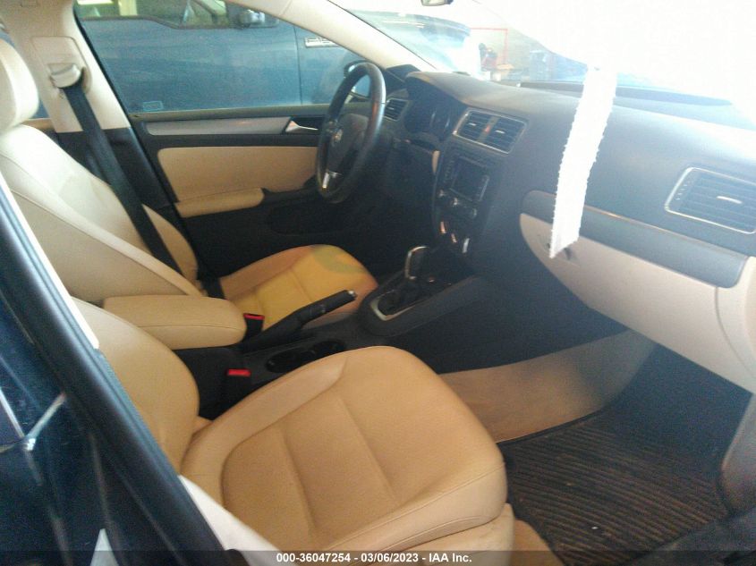 2013 VOLKSWAGEN JETTA SEDAN TDI W/PREMIUM/NAV - 3VWLL7AJ9DM382341