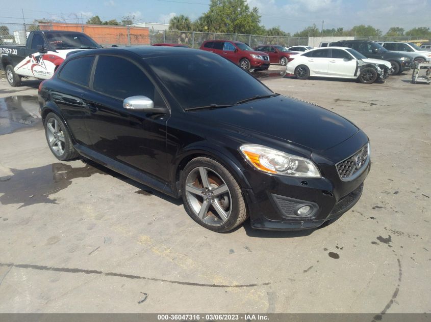 2013 VOLVO C30 T5 - YV1672MK6D2307478