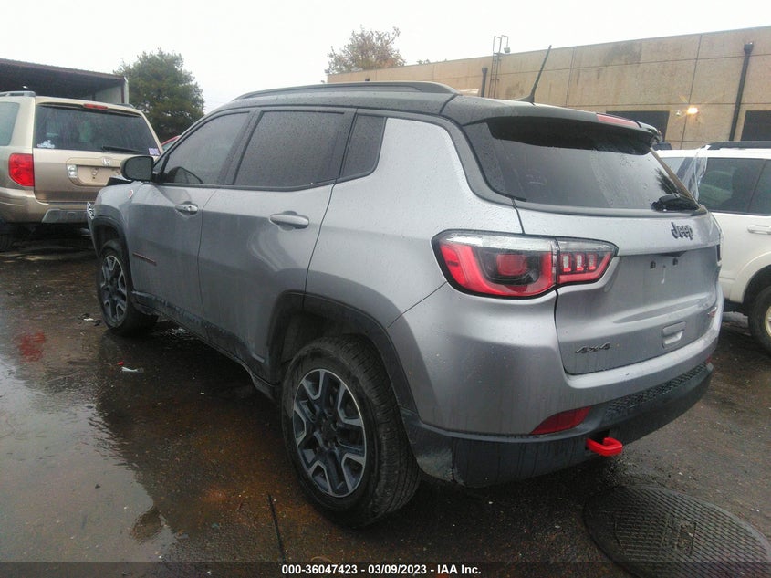 VIN 3C4NJDDB5KT739893 2019 JEEP COMPASS TRAILHAWK
