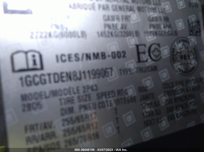 VIN 1GCGTDEN8J1199067 2018 CHEVROLET COLORADO 4WD Z71
