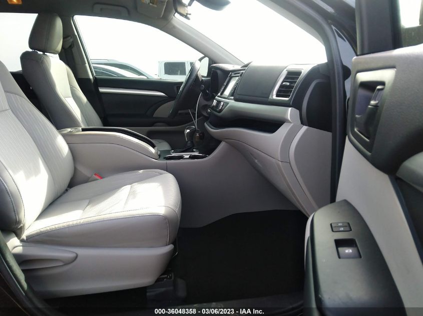 2017 TOYOTA HIGHLANDER LE - 5TDZZRFH5HS226848