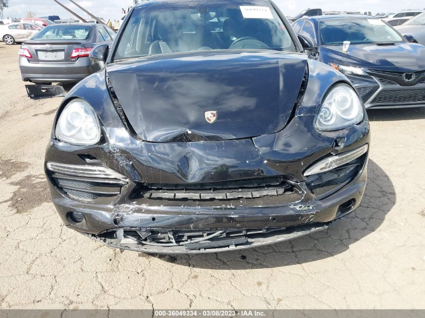 2013 PORSCHE CAYENNE WP1AA2A28DLA07455