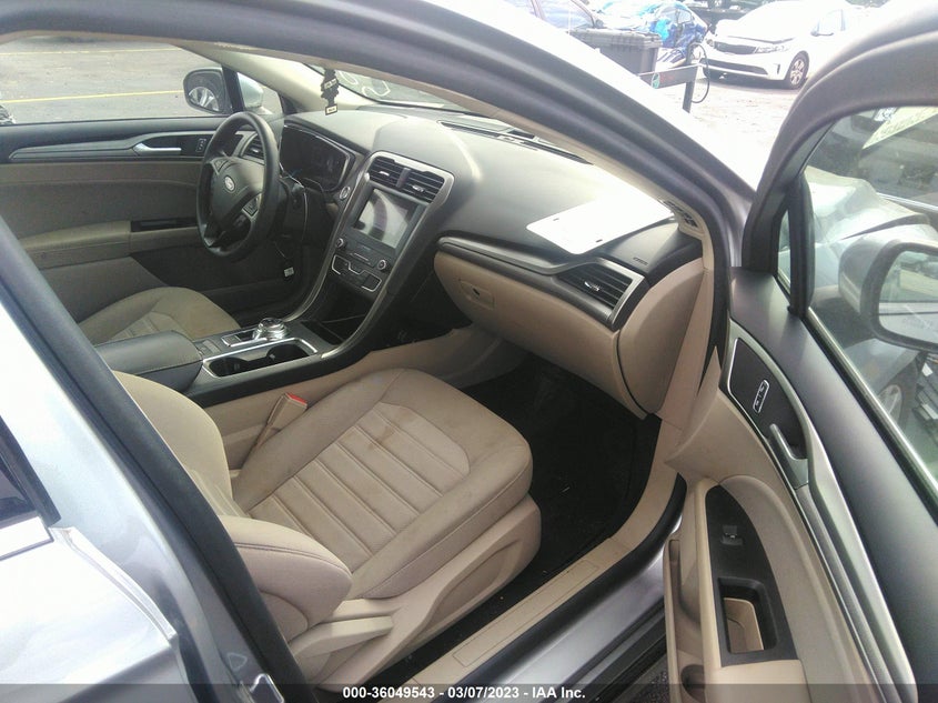 2020 FORD FUSION VIN: 3FA6P0HD7LR195277