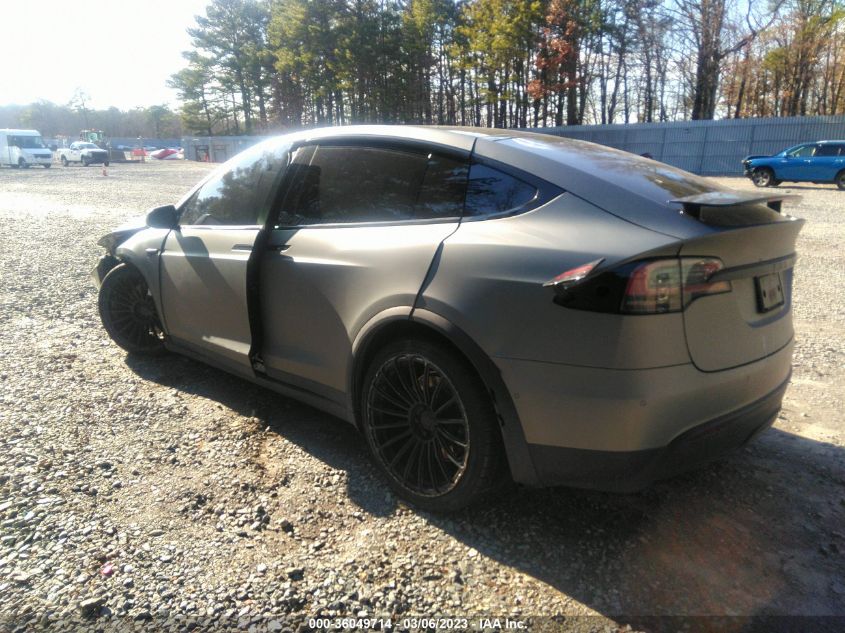 2022 TESLA MODEL X PLAID - 7SAXCBE68NF342340